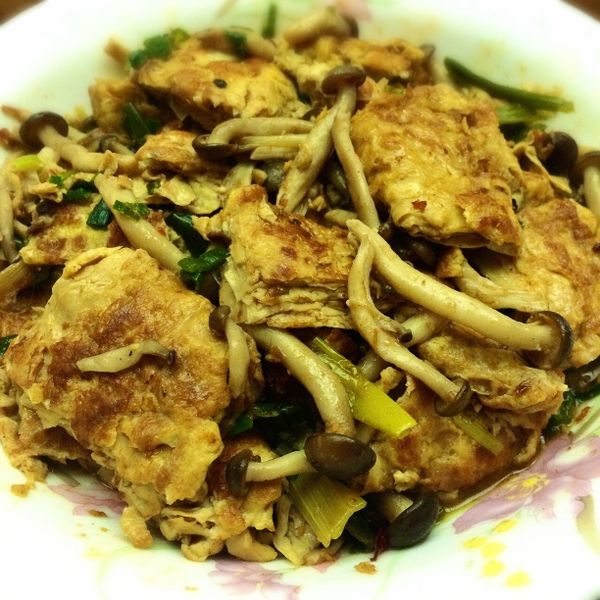 沙茶腐皮菇菇 : Peggy Chen一起做