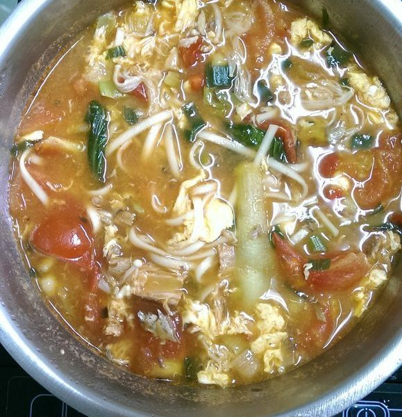 罐頭美食 - 蕃茄鯖魚麵:寶咖咖 一起做