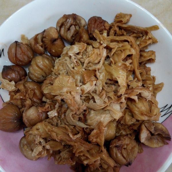 Olivia♥紅燒栗子豆包：LuLu Wu 一起做