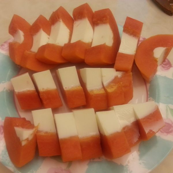 木瓜牛奶凍 : Vicky C一起做