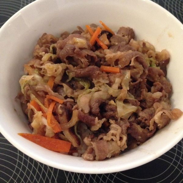 深夜食堂～牛丼：Doriswen 一起做