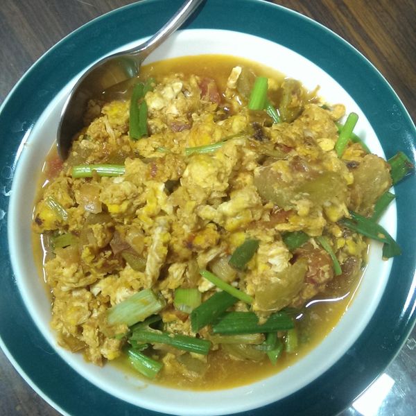 ♫蕃茄炒蛋--阿基師偷吃步 : 小岫子一起做