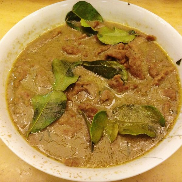 泰式椰汁綠咖哩雞 : Violetta Yang一起做