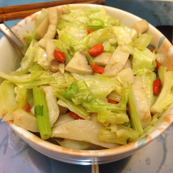 麻油暖薑炒高麗  ◆華麗風高麗菜3：童喻琳 一起做