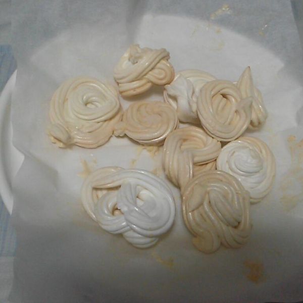 蛋白脆餅 : 呆呆一起做