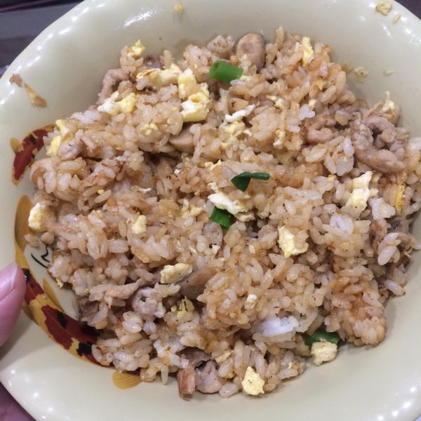 肉絲蛋炒飯 : 陳君君一起做