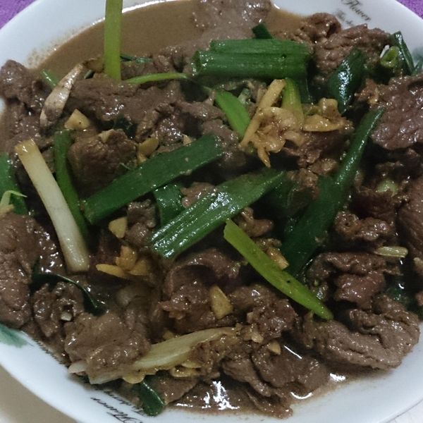 蔥爆牛肉：Sandy Hu 一起做