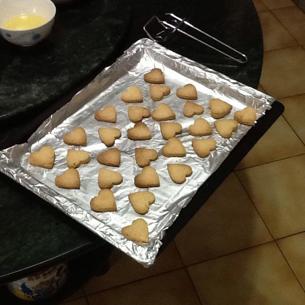 簡易餅乾 : 黃鈴寓一起做