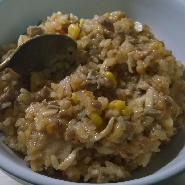 超簡單電鍋泡菜飯：Yi-Ting Hsieh 一起做