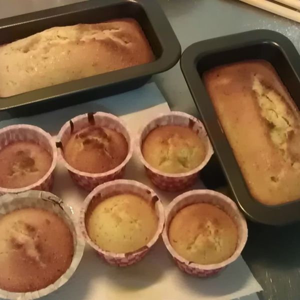 【Kate午後烘焙】超香濃!黃檸檬磅蛋糕：邱小妹 一起做