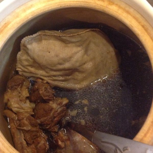 當歸雞腿：Chang Huiyi 一起做