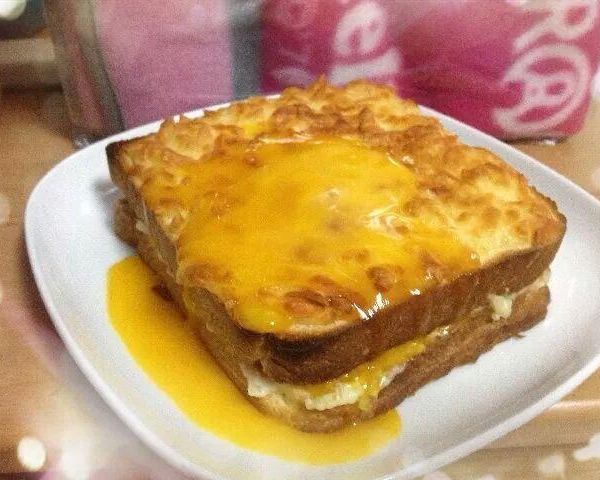 Olivia♥庫克太太三明治 Crouque-madame:邱思瑩 一起做