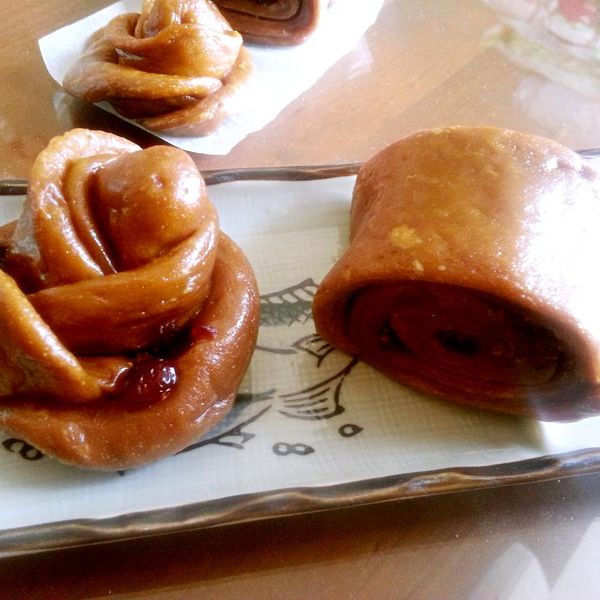 Y芬的小廚房-黑糖玫瑰花饅頭 : 高渝媗一起做