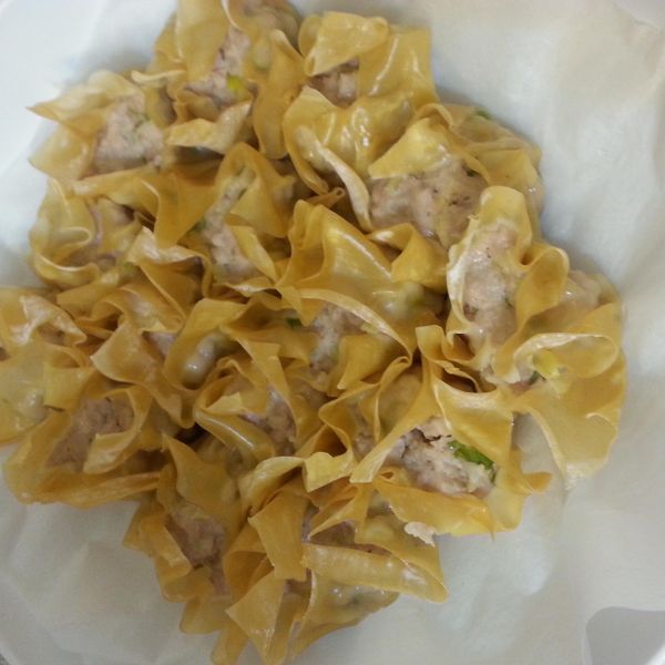 簡單豬肉燒賣。：Eva Cheung 一起做