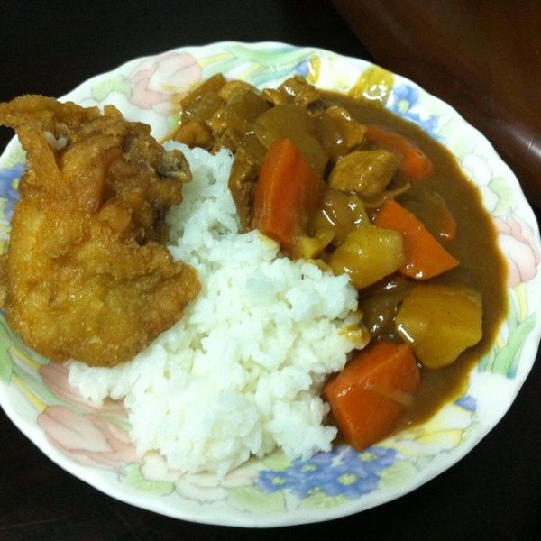 豬肉咖哩：Aya Hsieh 一起做