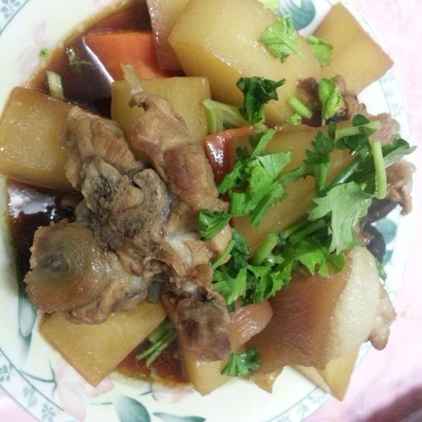 電鍋版【蘿蔔紅燒排骨】 : Zhen Chen一起做