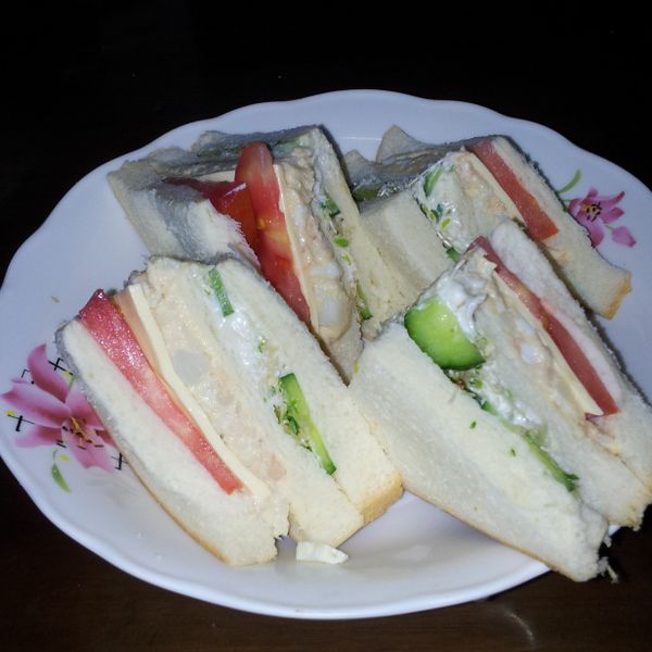 焗烤鮪魚沙拉三明治：李雅珺 一起做