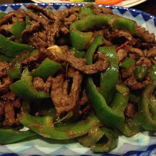 宅男大主廚 ─ 青椒炒牛肉絲 feat. 沙茶：周淑華 一起做