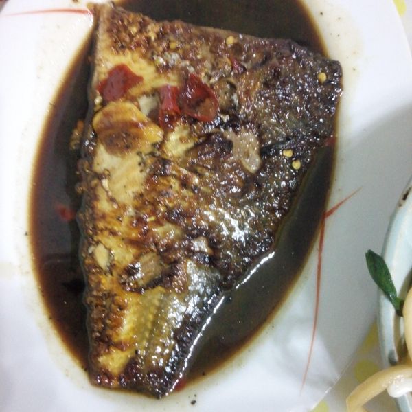 醬燒虱目魚肚：透天厝 一起做