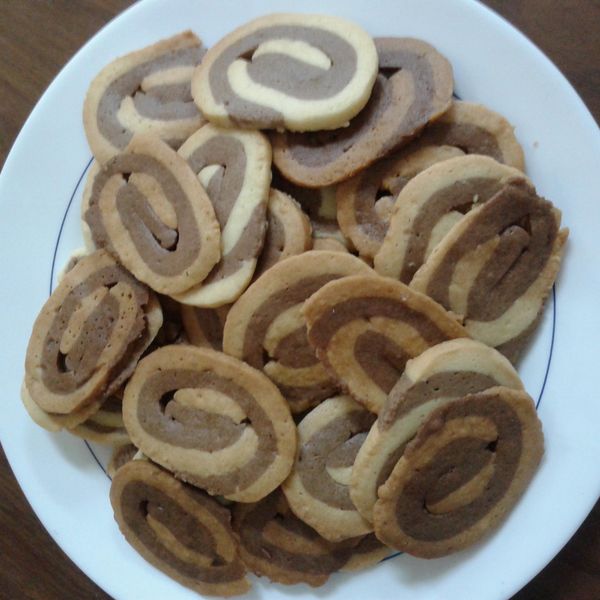 綠茶雙色餅乾：蘇怡嘉 一起做