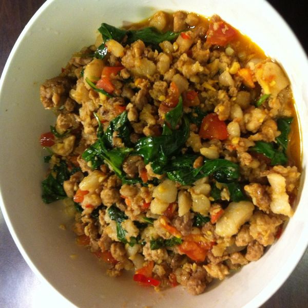 扒完三碗飯! 泰式打拋豬 食譜 : 李霈一起做