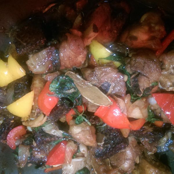 三杯雞。扒完三碗飯! 簡單得不得了~ : cherry心一起做