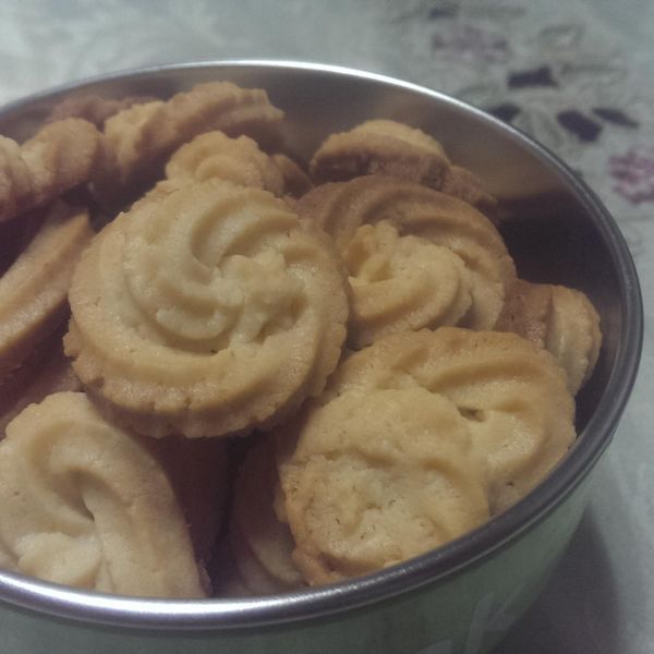 【甜牙齒】一口接一口的奶酥餅乾Danish butter cookies : 呂睏飽一起做