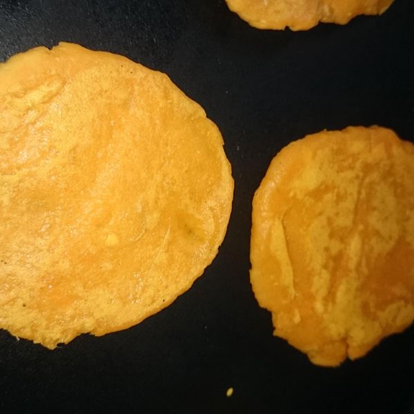 雙色地瓜煎餅 : 鮑麗芳一起做