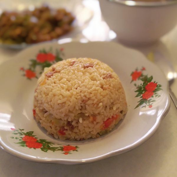 整個番茄飯*便宜電鍋料理 : Liew Cheon Fong一起做