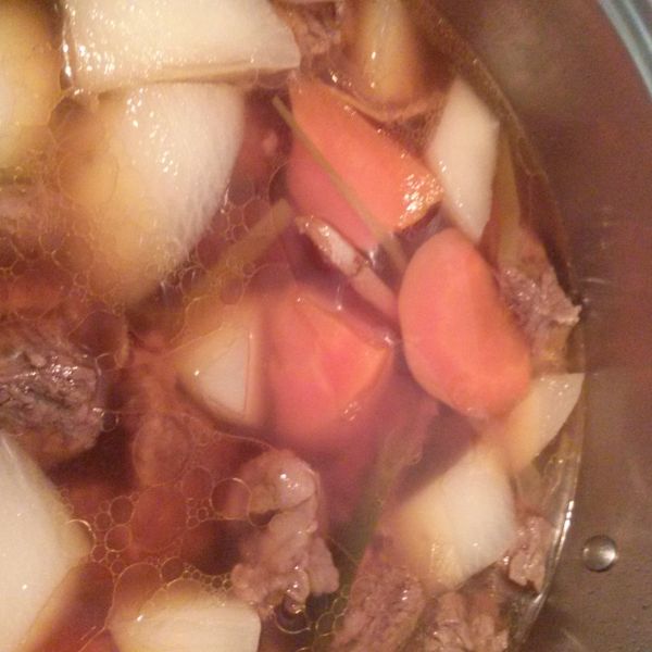 清燉牛肉湯 : 李小豬一起做