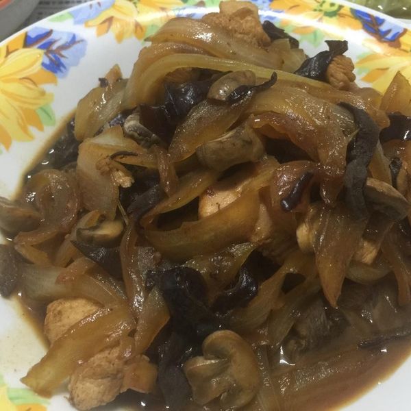 超簡單！雞肉親子丼：娜娜兒 一起做