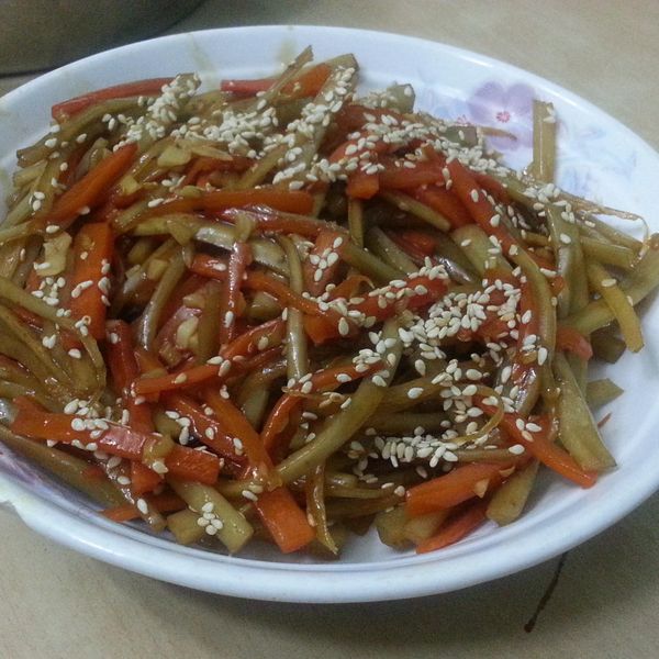 【日式芝麻牛蒡】 : Eternal-Snow一起做