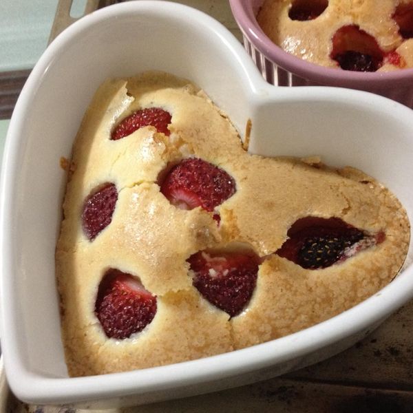 清新版花開富貴年菜：草莓蛋糕 : XiauHan Lin一起做