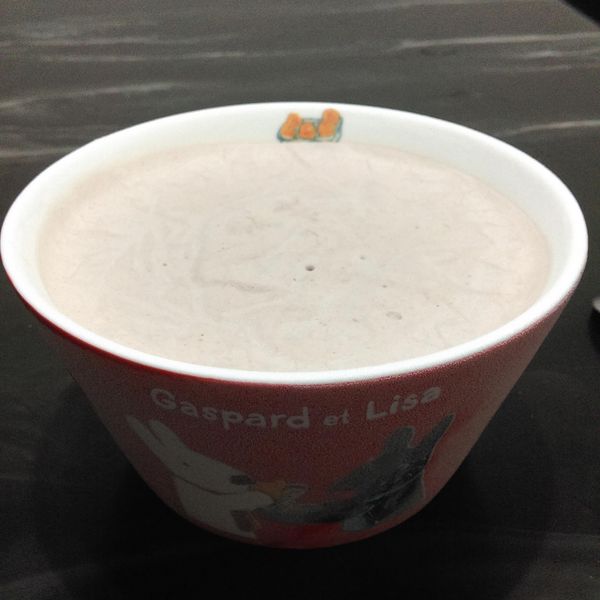 香蕉牛奶冰淇淋 : Yapei Lin一起做