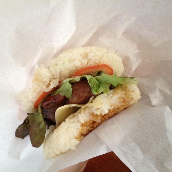 香脆照燒雞腿米漢堡：Guo X Guo 一起做