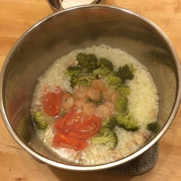 整個番茄飯*便宜電鍋料理 : Pei Yun一起做