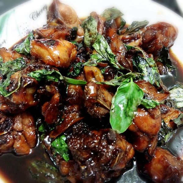 三杯雞_一鍋兩吃的美味 [18食堂]：羽琁 一起做