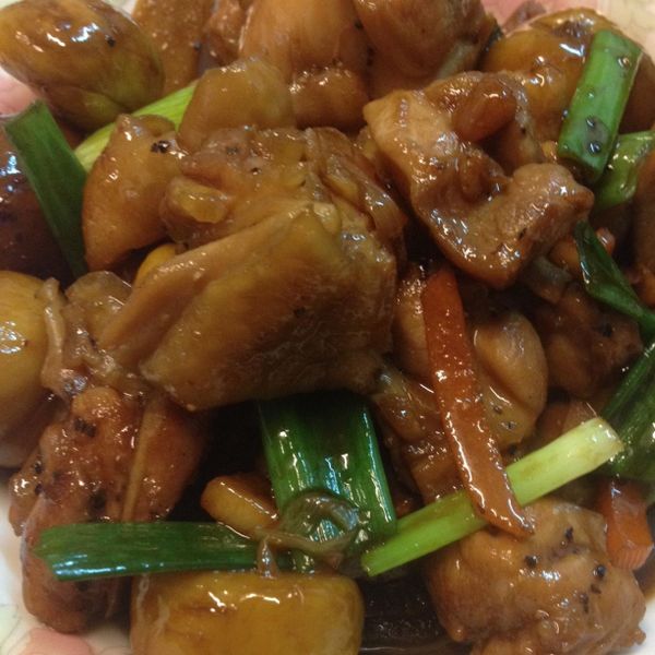 新手人妻料理：栗子蔥燒雞 : Chunghui Chen一起做