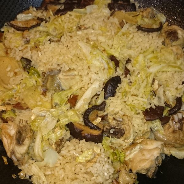 一鍋到底之香菇雞燉飯(鑄鐵鍋料理)：程文姿 一起做