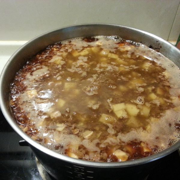 滷肉燥 : 陳開蓮一起做