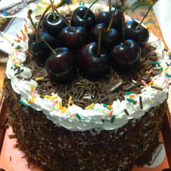 黑森林蛋糕 : 林 家安一起做