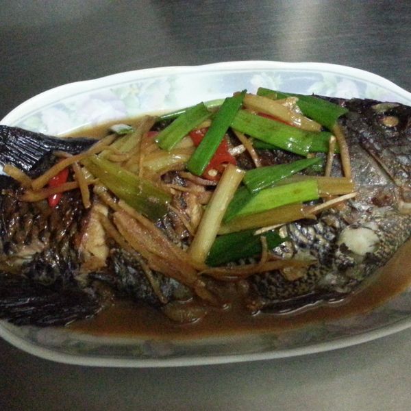 懶人妻的超簡單料理～「紅燒吳郭魚」 : 黃嘉雯一起做