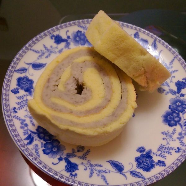 ♥我的手作料理♥芋泥蛋糕捲 : Tiana Teng一起做