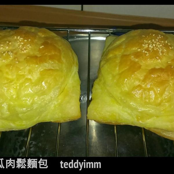 起酥肉鬆麵包-用製麵包機：Teddy Lin 一起做
