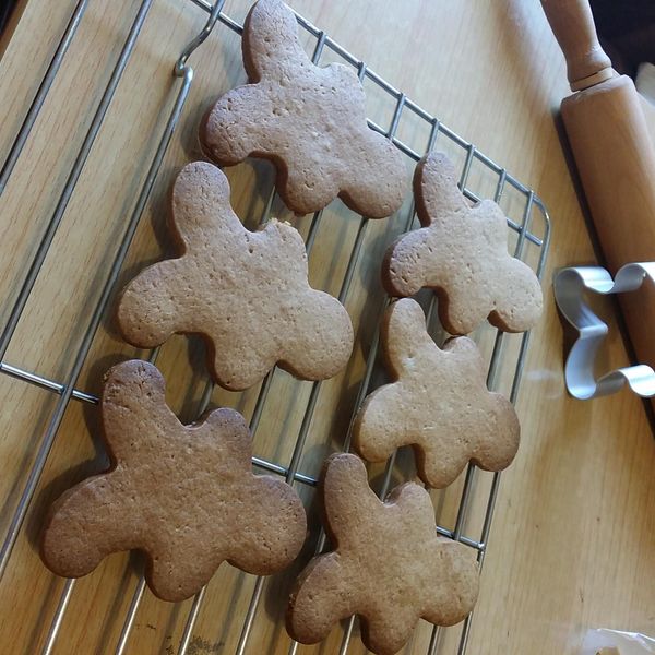 Hei Tung Au一起做