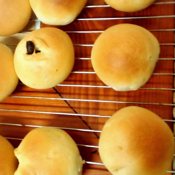 超鬆軟煉乳餐包 : 黃霜惠一起做