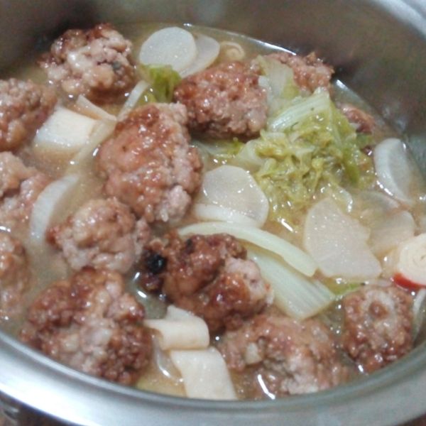 紅燒蘿蔔獅子頭 : Wydynn Sim一起做