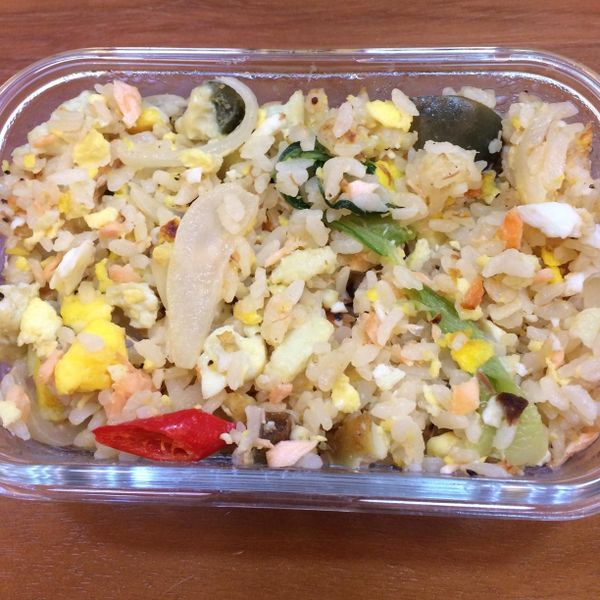 鮭魚炒飯：Amity Ho 一起做