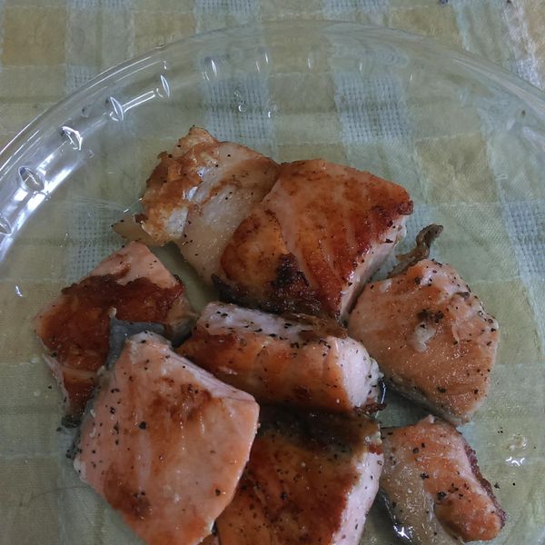 乾煎鮭魚 : a_547一起做