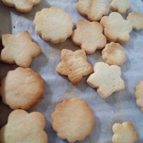 【小烤箱西點】20分鐘就完成的手工餅乾：劉雅馨 一起做